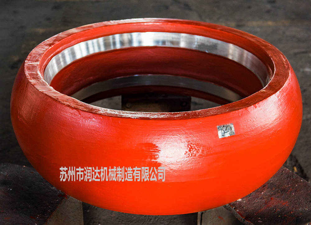 尺寸準確的水泥生料磨磨輥/襯板生產廠家——蘇州潤達